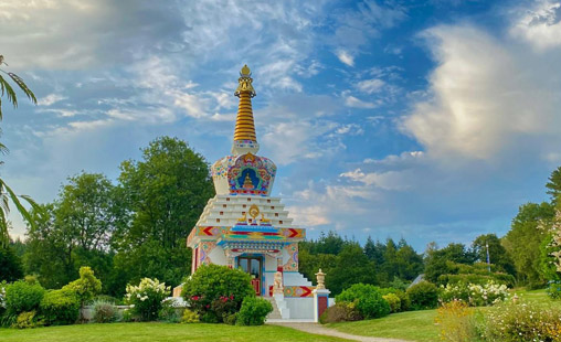 centre bouddhique de Plouray.